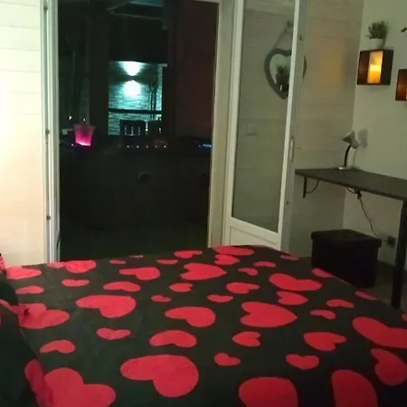Apartament Perpignan Romantique Jacuzzi 66