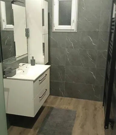 Apartament Perpignan Romantique Jacuzzi 66 Thuir